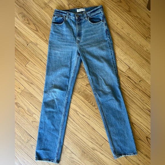 Abercrombie & Fitch 90s Straight Ultra High Rise Jeans 28/6L - Picture 4 of 7